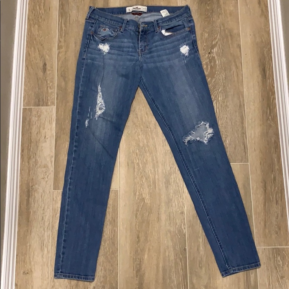 9 Long Hollister Distressed Jeans